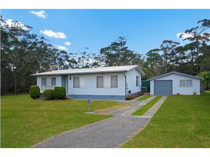 69 Currambene Street, Huskisson NSW 2540