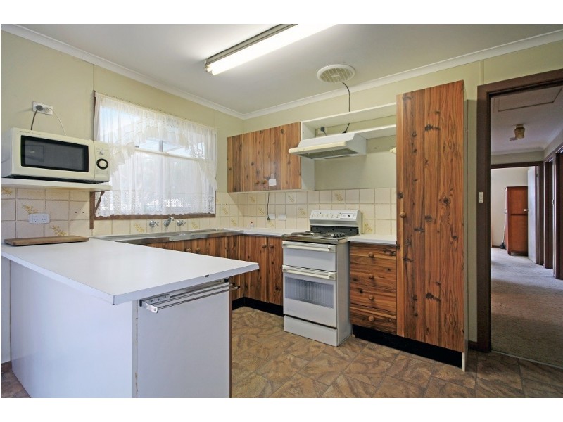 69 Currambene Street, Huskisson NSW 2540