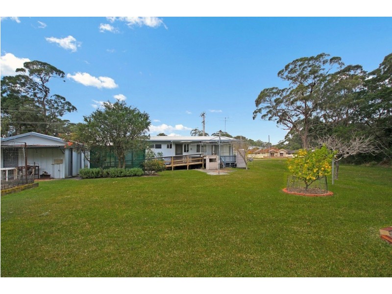 69 Currambene Street, Huskisson NSW 2540