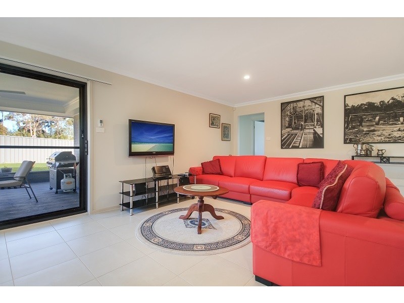 27 Nadine Street, Sanctuary Point NSW 2540