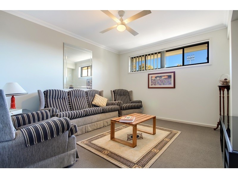 27 Nadine Street, Sanctuary Point NSW 2540