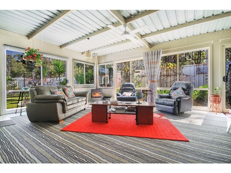 3 Keevil Brae, St Georges Basin NSW 2540