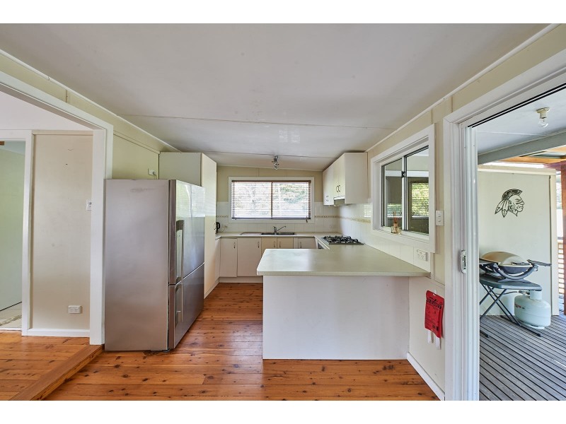 17 Berry Street, Huskisson NSW 2540