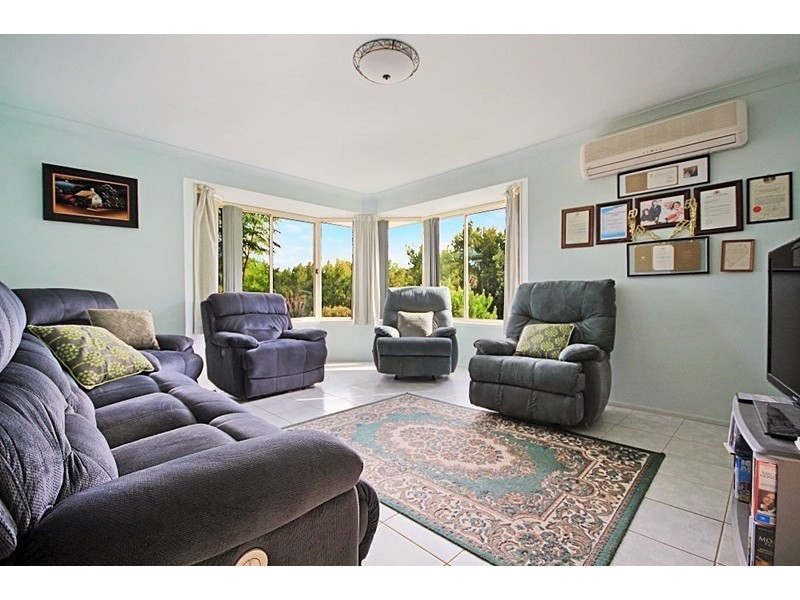 14 Wasshaven Close, Wrights Beach NSW 2540