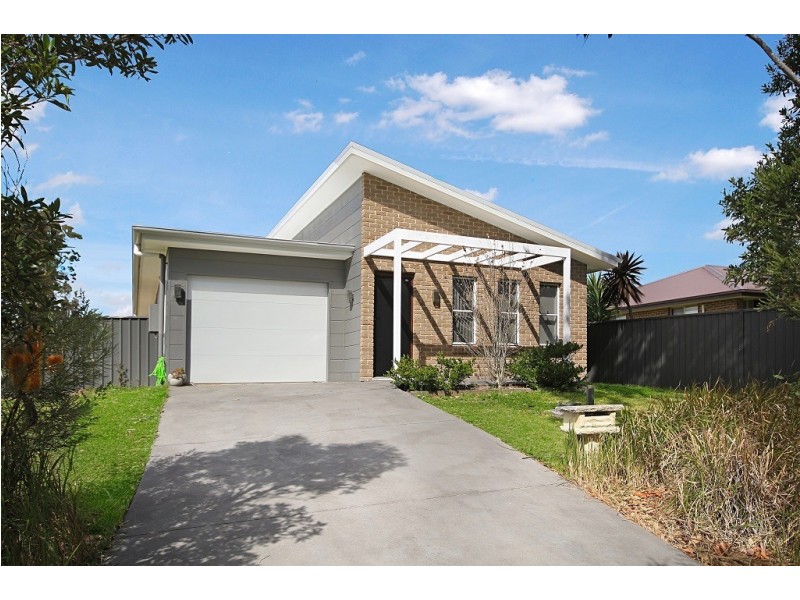 4 Bayswood Avenue, Vincentia NSW 2540