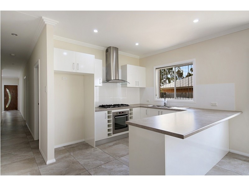 4 Bayswood Avenue, Vincentia NSW 2540