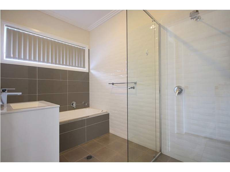 4 Bayswood Avenue, Vincentia NSW 2540