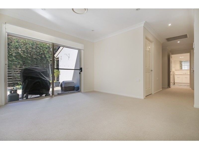 1 Martha Elizabeth Drive, Worrowing Heights NSW 2540