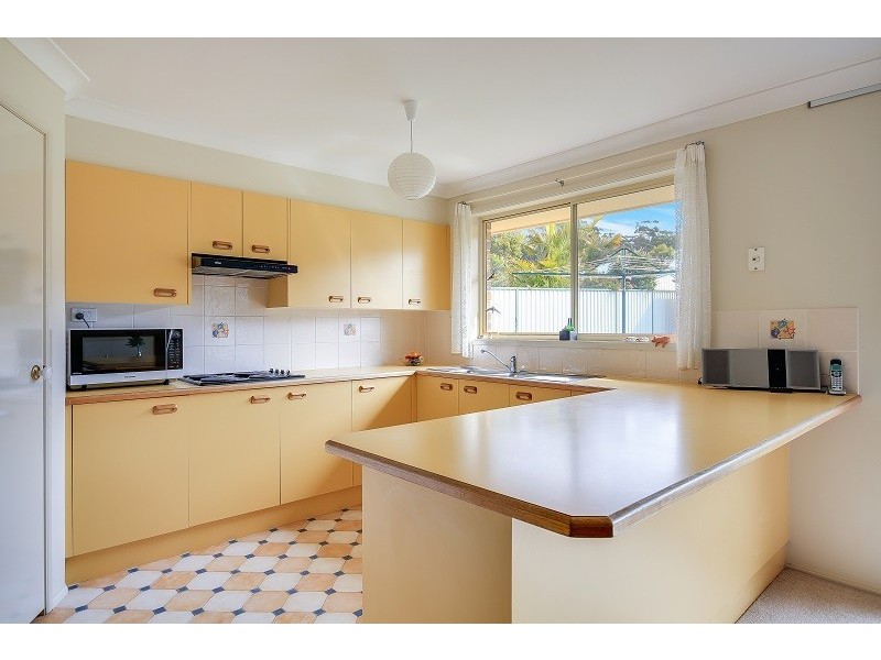38 Stott Crescent, Callala Bay NSW 2540