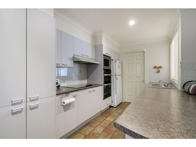 4 Anson Street, Sanctuary Point NSW 2540