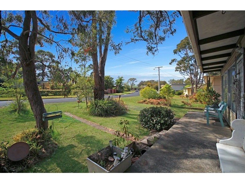 18 Calala Street, Huskisson NSW 2540