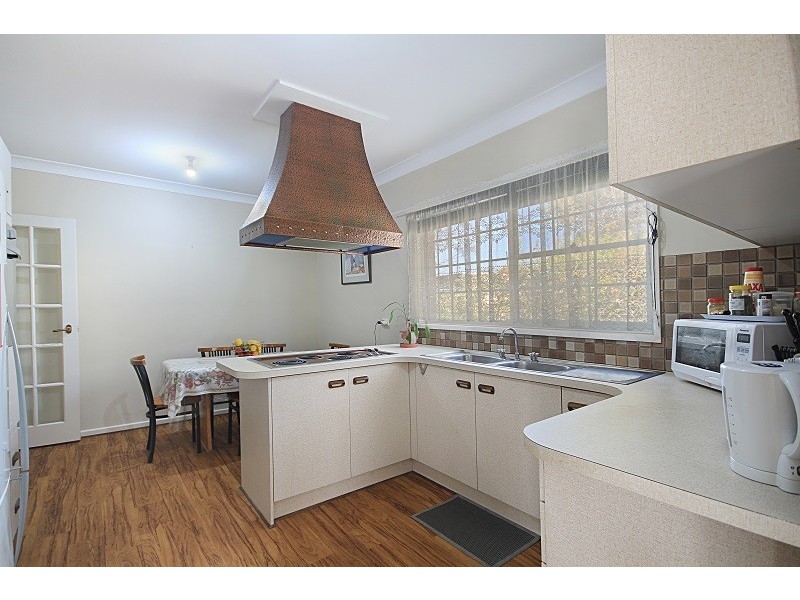 8 Wharf Road, Erowal Bay NSW 2540