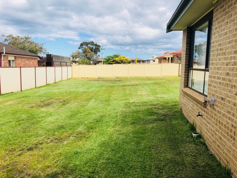 13 Raven Close, Vincentia NSW 2540