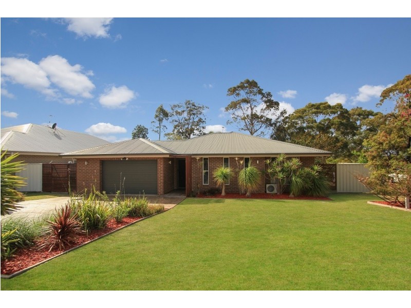 39 Turvey Crescent, St Georges Basin NSW 2540