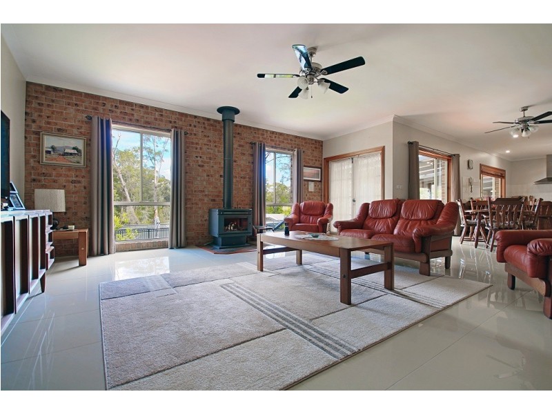 217 Island Point Road, St Georges Basin NSW 2540