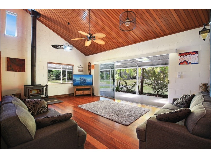 802 Sussex Inlet Road, Sussex Inlet NSW 2540