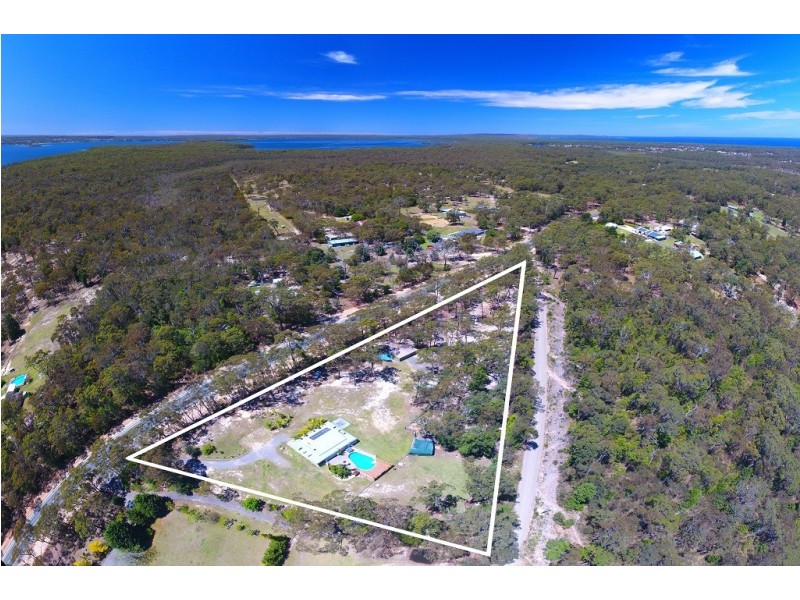802 Sussex Inlet Road, Sussex Inlet NSW 2540