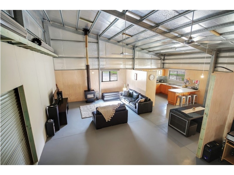 10 Seasongood Road, Woollamia NSW 2540