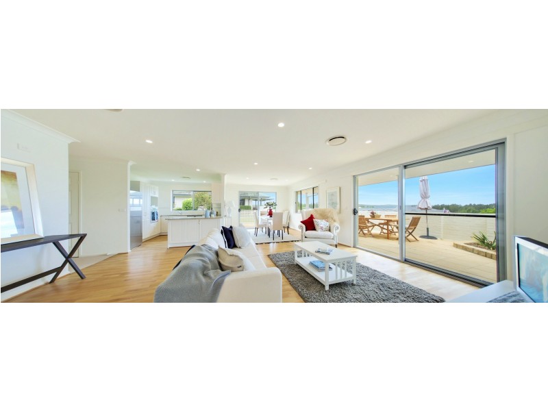 32 Walterhood Parade, Worrowing Heights NSW 2540