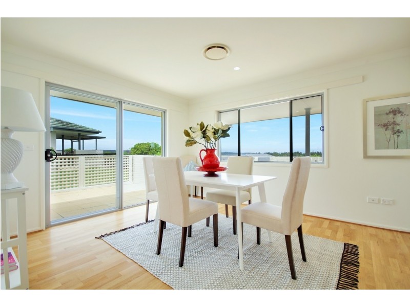 32 Walterhood Parade, Worrowing Heights NSW 2540