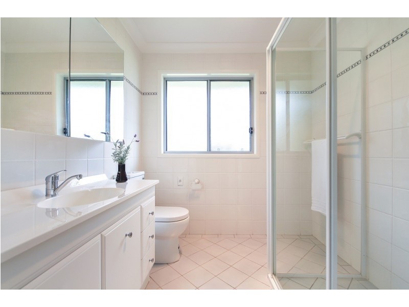 32 Walterhood Parade, Worrowing Heights NSW 2540