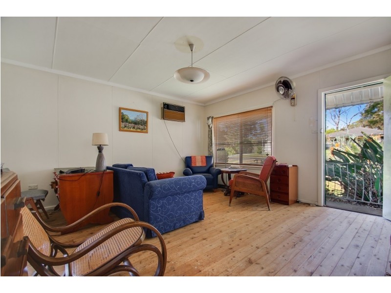 9 First Avenue, Erowal Bay NSW 2540