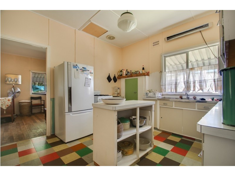 9 First Avenue, Erowal Bay NSW 2540