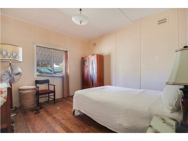 9 First Avenue, Erowal Bay NSW 2540