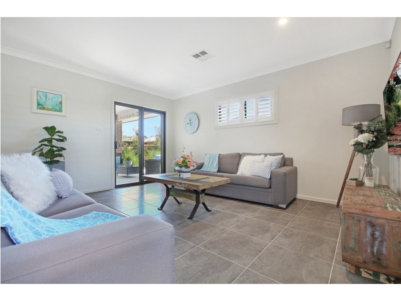 16 Seagrass Avenue, Vincentia NSW 2540
