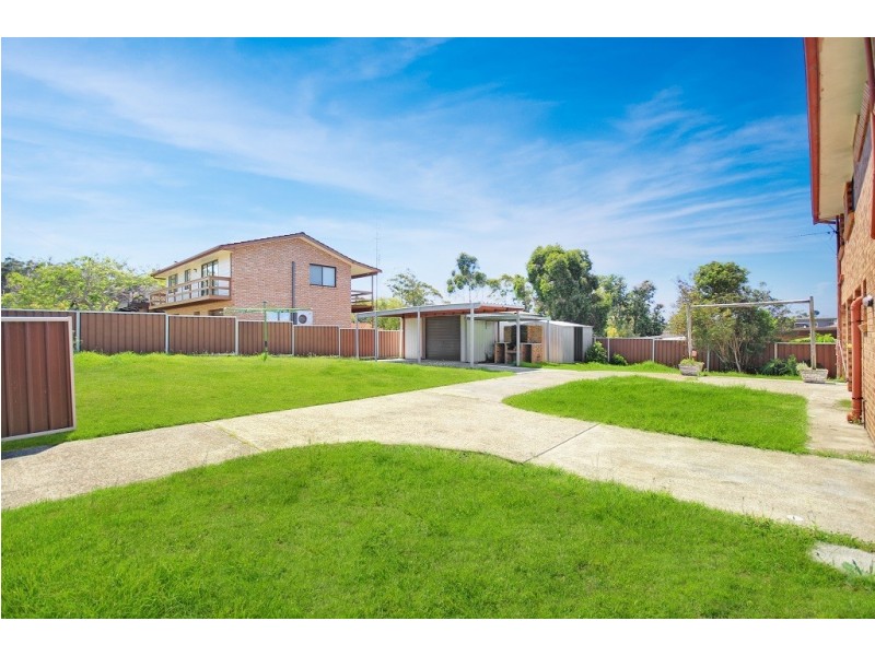 17 Tradewinds Avenue, Sussex Inlet NSW 2540