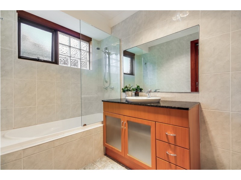 8 Commonwealth Avenue, Wrights Beach NSW 2540