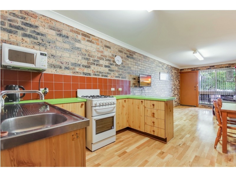 2/5-7 Bowen Street, Huskisson NSW 2540