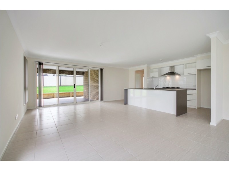 16 Albion Street, Sanctuary Point NSW 2540