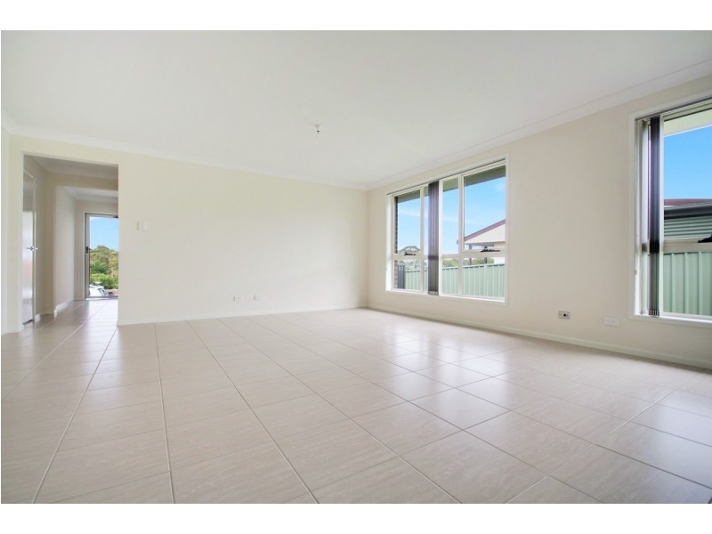 16 Albion Street, Sanctuary Point NSW 2540