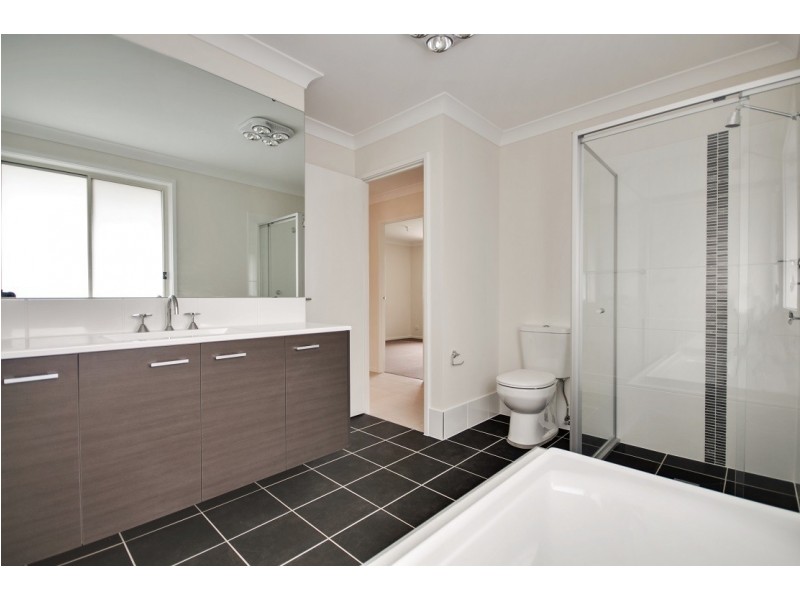 16 Albion Street, Sanctuary Point NSW 2540