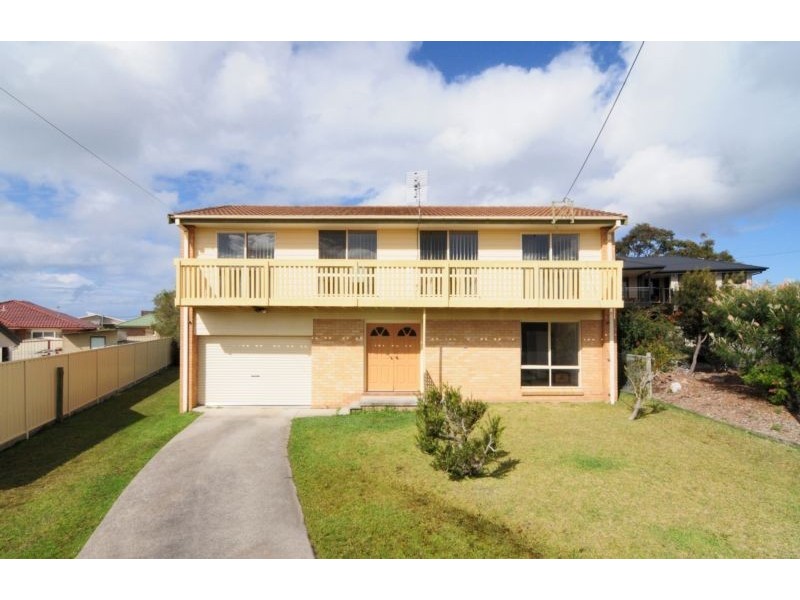 11 Raven Close, Vincentia NSW 2540