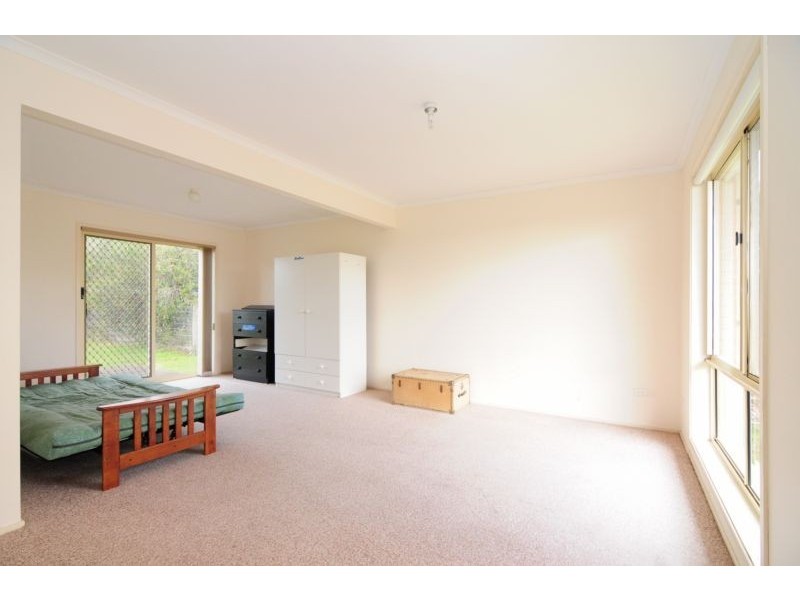 11 Raven Close, Vincentia NSW 2540