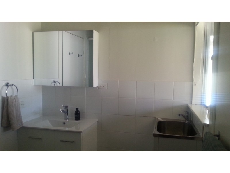 33 Kingsford Smith Crescent, Sanctuary Point NSW 2540