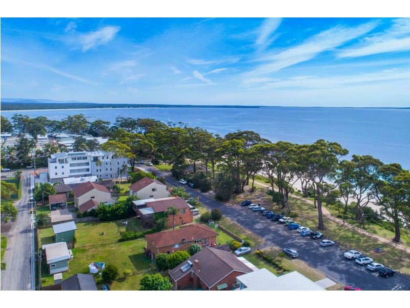 102/7 Beach Street, Huskisson NSW 2540