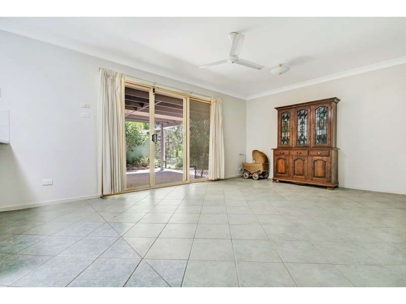 20 Pangari Crescent, St Georges Basin NSW 2540