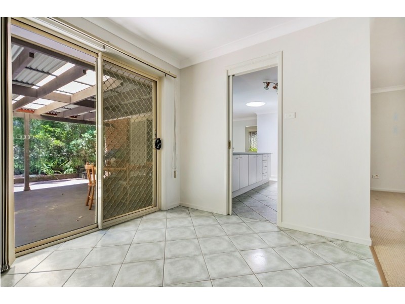 20 Pangari Crescent, St Georges Basin NSW 2540