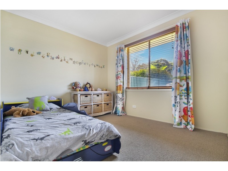25 Carmel Drive, Sanctuary Point NSW 2540