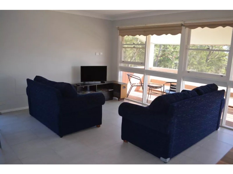 25 Wood Crescent, Huskisson NSW 2540