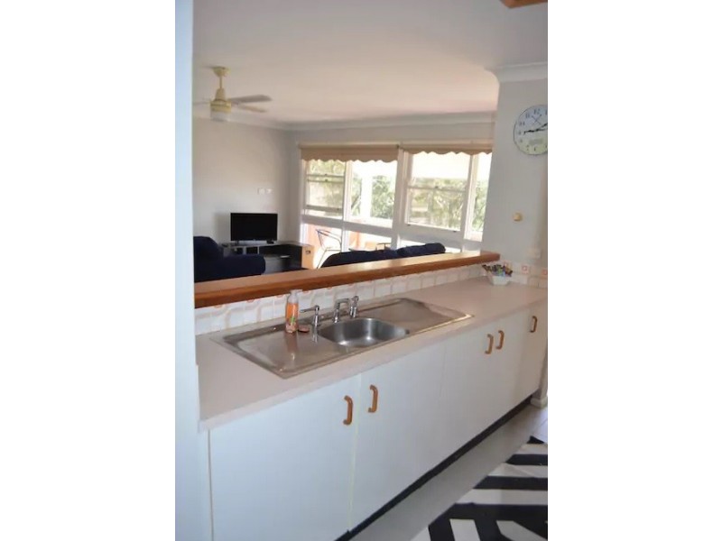 25 Wood Crescent, Huskisson NSW 2540