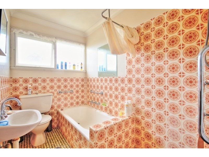 25 Wood Crescent, Huskisson NSW 2540