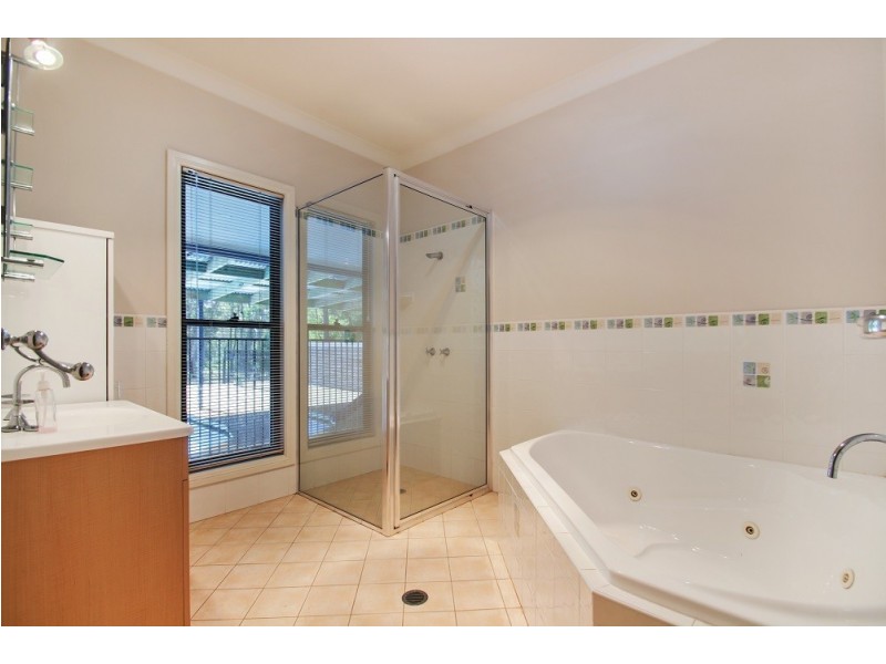 875 Sussex Inlet Road, Sussex Inlet NSW 2540