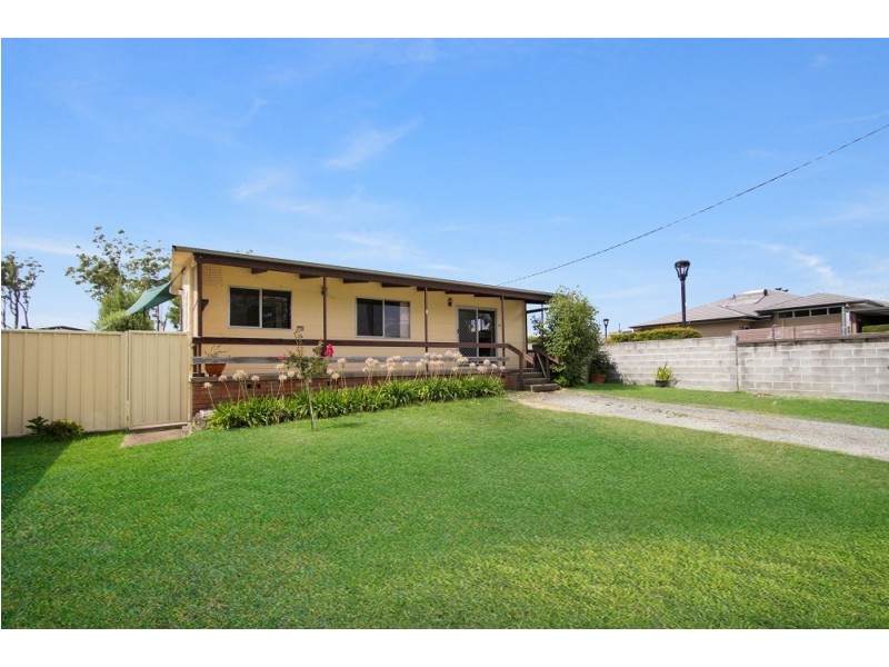 64 Island Point Rd, St Georges Basin NSW 2540