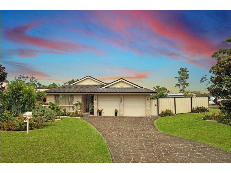 18 Barden Close, Callala Bay NSW 2540