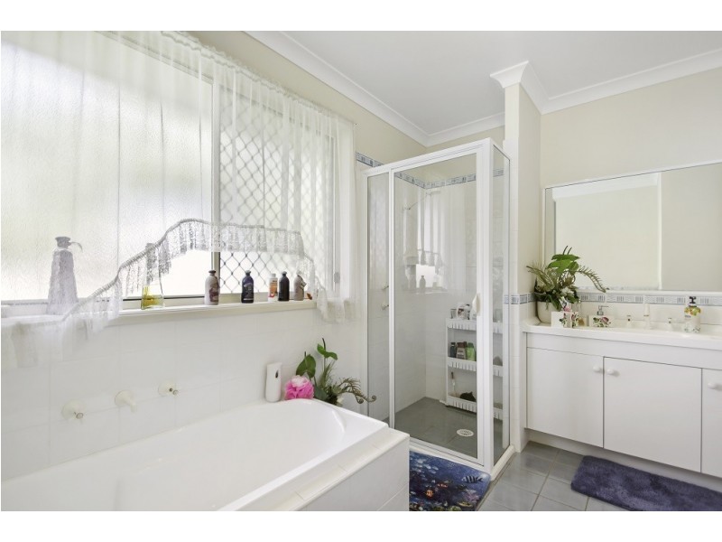 18 Barden Close, Callala Bay NSW 2540