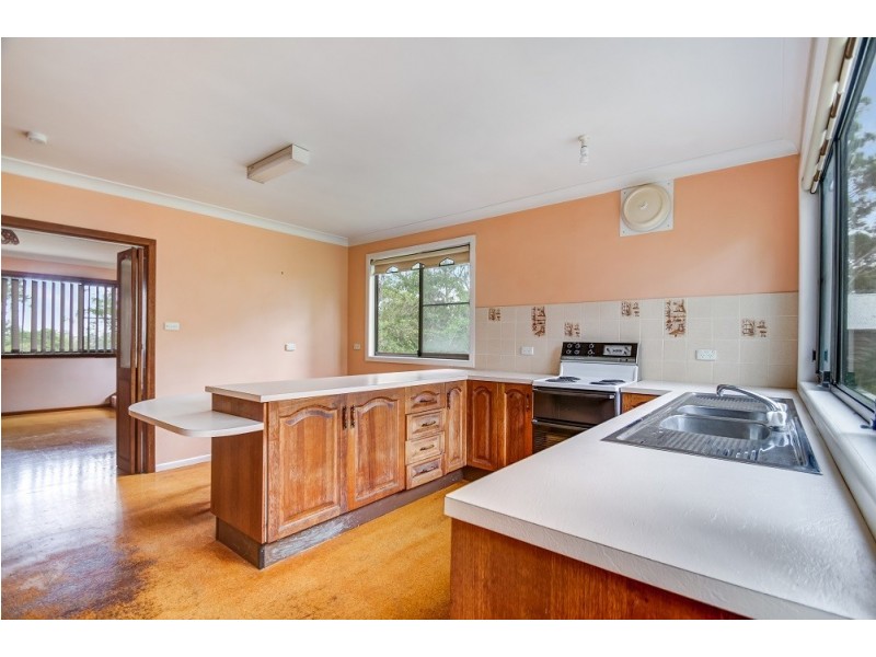 9 Attunga Avenue, Sanctuary Point NSW 2540